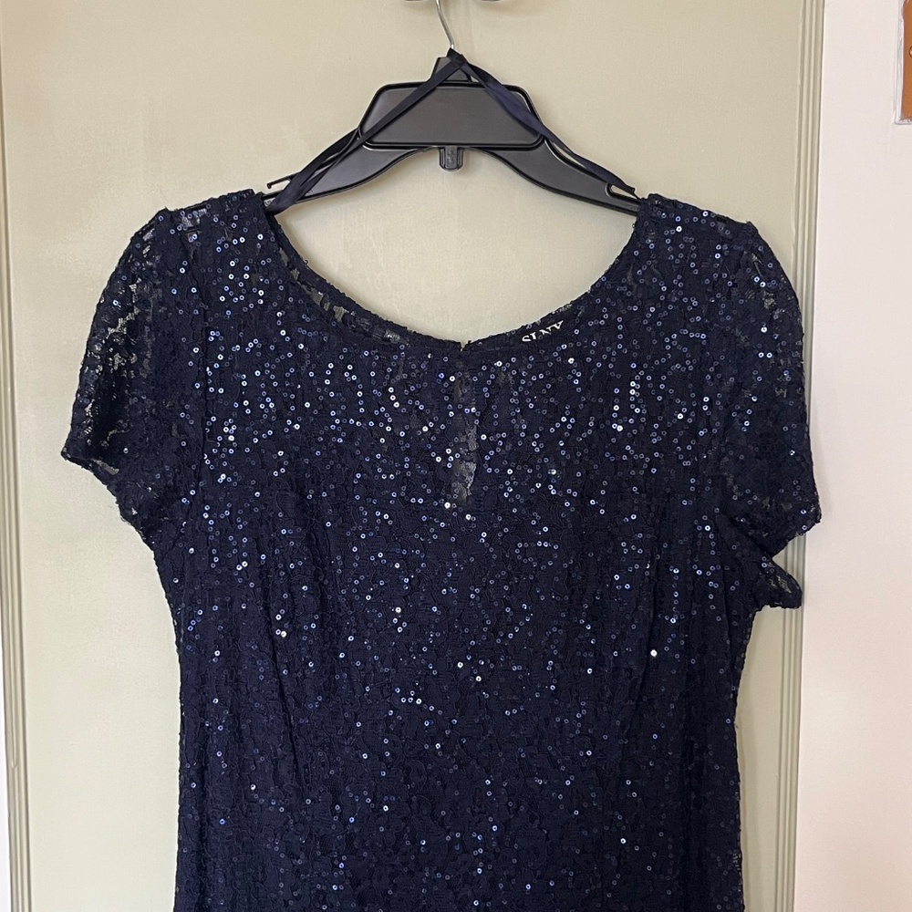 Formal Dress - Picture 2 of 2